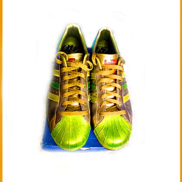 One Of A Kind Adidas Originals Leather Athletic Metallic Glitter Gum Sneakers